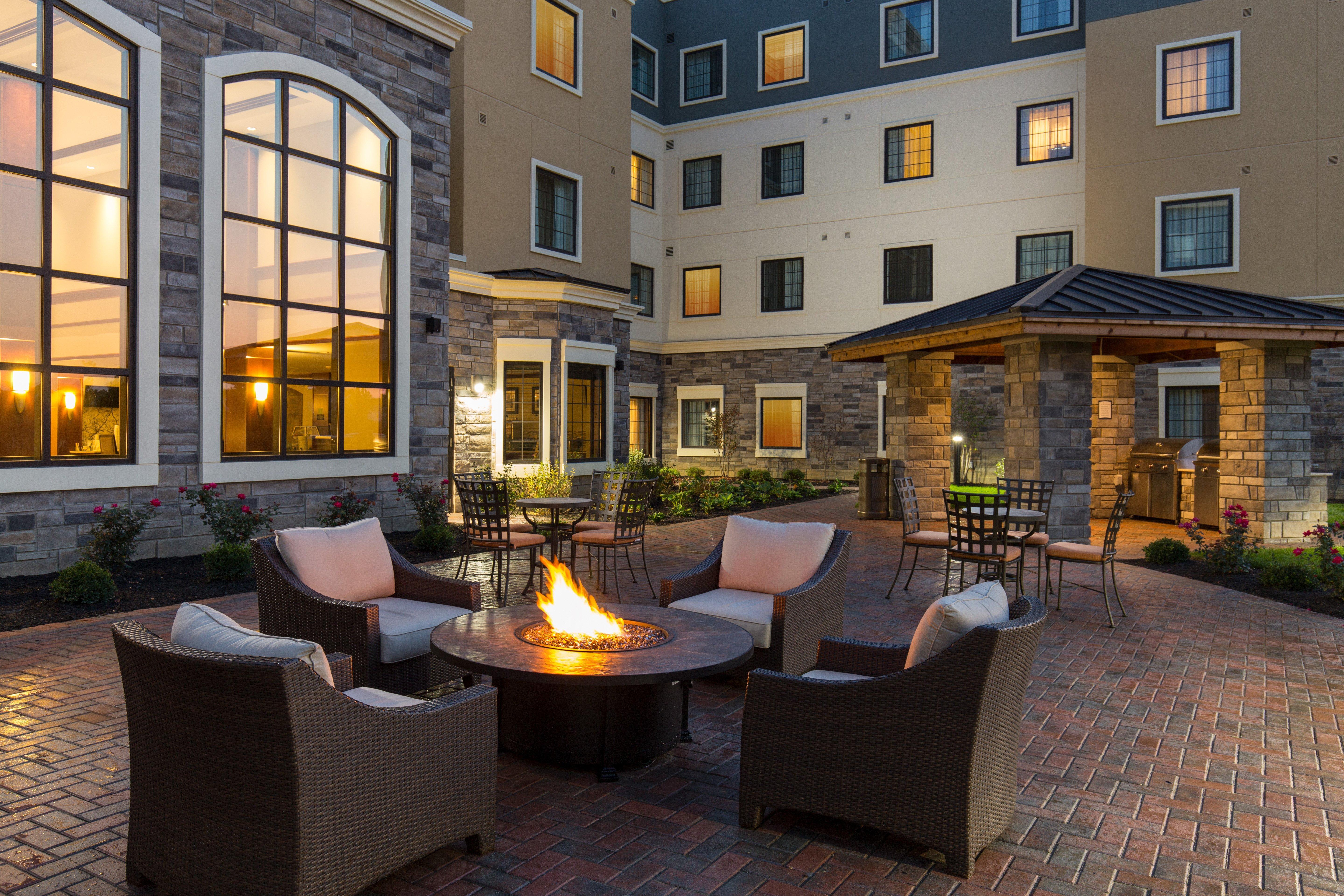Staybridge Suites Sacramento-Folsom By Ihg Экстерьер фото