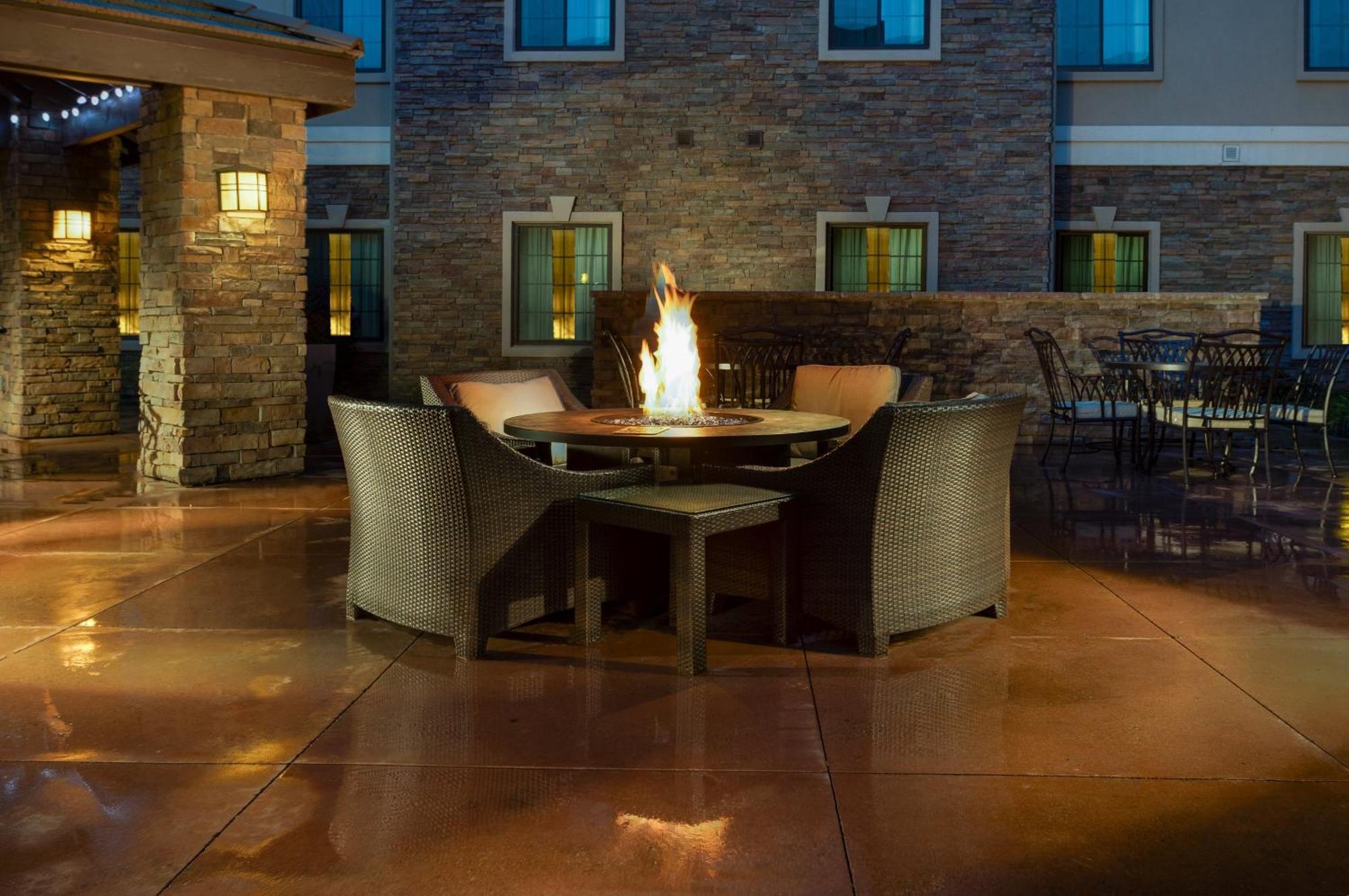 Staybridge Suites Sacramento-Folsom By Ihg Экстерьер фото