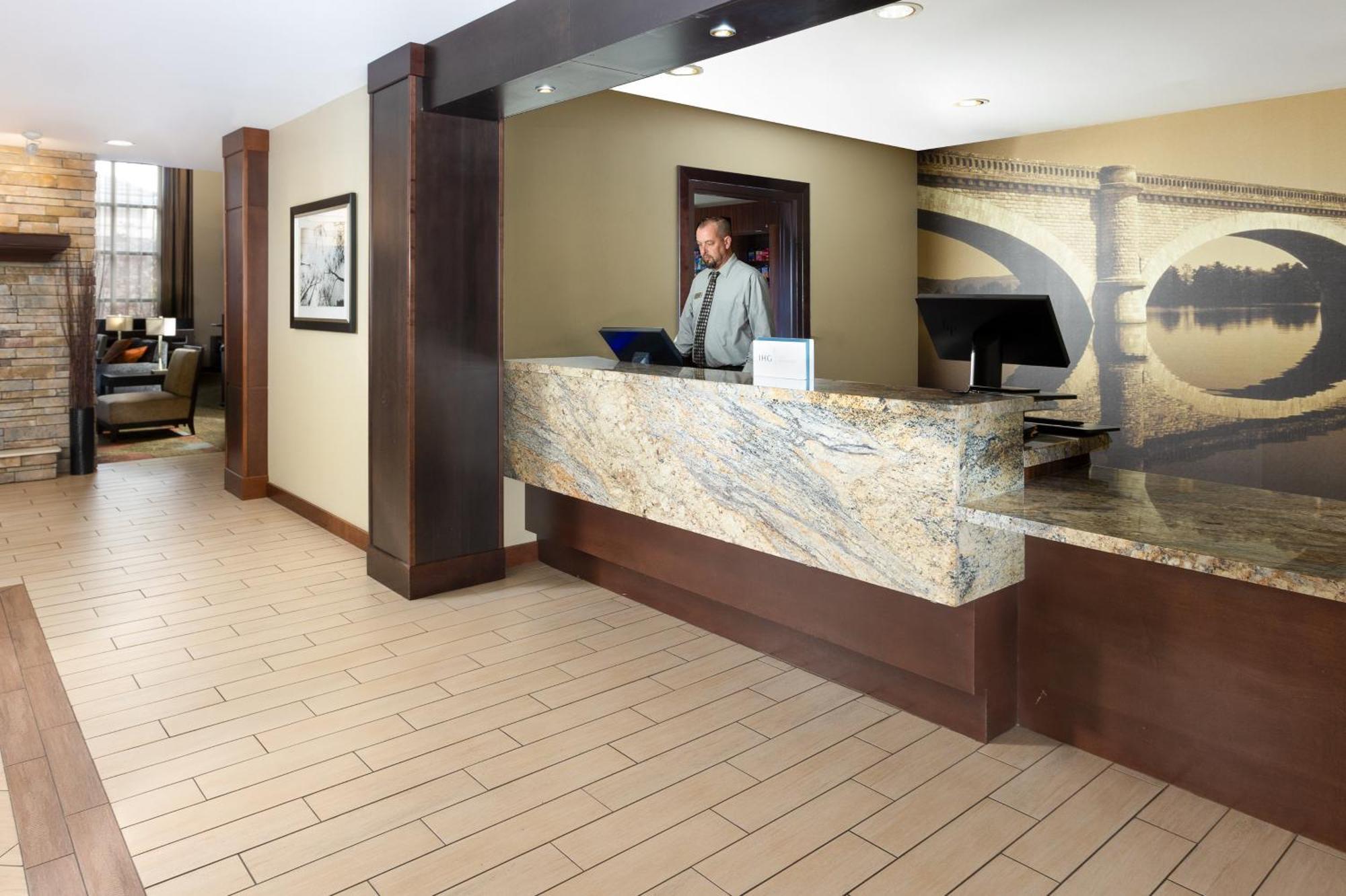 Staybridge Suites Sacramento-Folsom By Ihg Экстерьер фото
