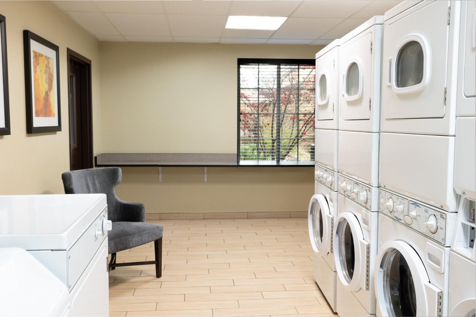 Staybridge Suites Sacramento-Folsom By Ihg Экстерьер фото